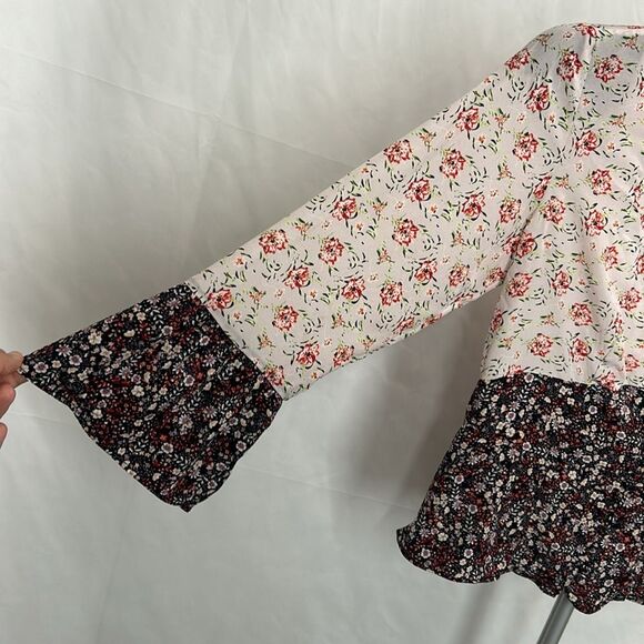 Intermix Doryll Bell Sleeve 100% Silk Top - Picture 5 of 12